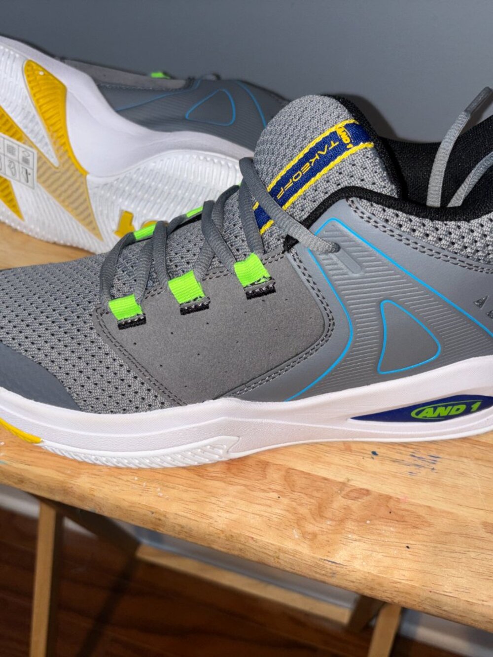 And1 Takeoff 3.0 Basketball Shoes - Picture 3 of 7